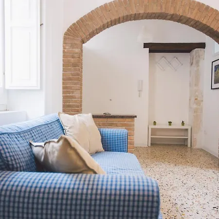 Dimore Delle Zagare - Maestranza Apartman Szirakúza